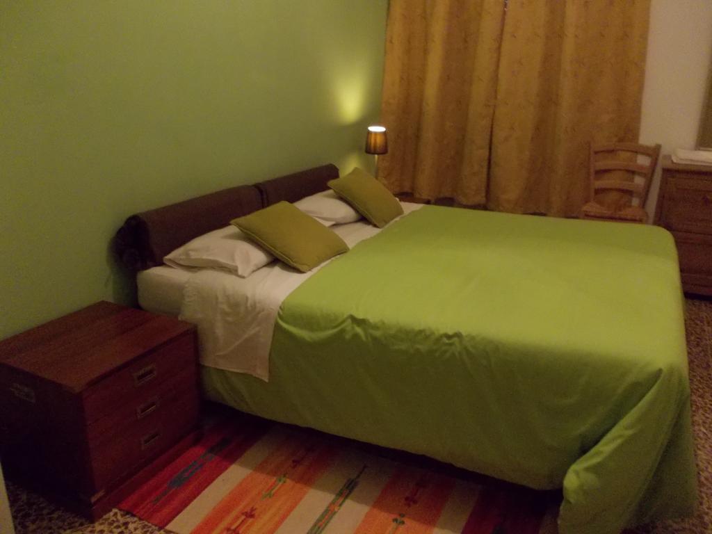 Big Brother Bed & Rooms Treviso Quarto foto